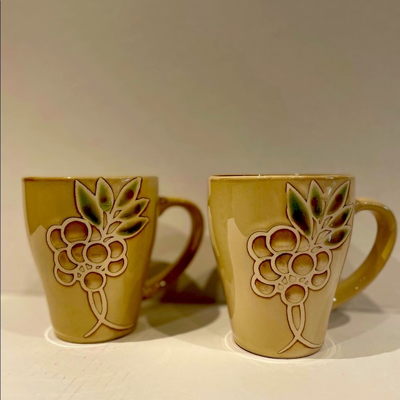 Pflatzgraff ‘Vinefera’ set of 2 coffee mugs - Picture 1 of 10